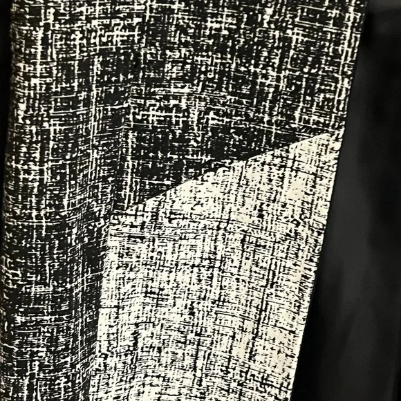 NWT Calvin Klein Black and White Women's Dress - Picture 4 of 6